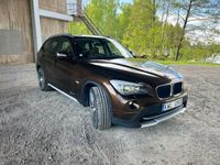 begagnad BMW X1 xDrive20d Steptronic Euro 5 Drag Ny Besiktad U.A