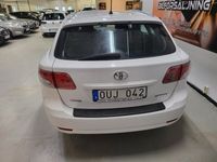 begagnad Toyota Avensis Kombi D-4D Euro 5