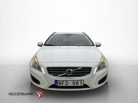 Begagnad Volvo V60 Performance 150 HK (110 kW) 2012 Vit Kombi