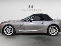 Begagnad BMW Z4 232 HK (170 kW) 2003 Ljusgrå Cab