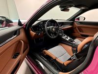 Begagnad Porsche 992 510 HK (375 kW) 2023 Lila