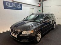Begagnad Volvo V50 Momentum 125 HK (91 kW) 2009 Grå Kombi