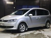 Begagnad VW Sharan 140 HK (102 kW) 2011 Silver Minibuss