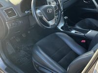begagnad Toyota Avensis Kombi 1.8 Valvematic Euro 5