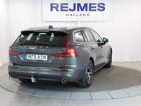 Begagnad Volvo V60 Momentum 151 HK (111 kW) 2020 Mörkgrå Kombi