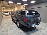 begagnad Mitsubishi L200 Dubbelhytt 2.5 4x4 Automat 178hk