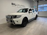 begagnad Nissan Navara Dubbelhytt 2.5 dCi 4x4 Dragkrok/Låga mil