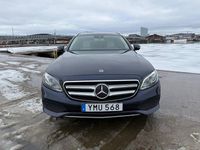 Begagnad Mercedes E220 Avantgarde 194 HK (142 kW) 2018 Blå metallic