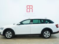 begagnad Skoda Octavia Scout 2.0 TDI 4x4 D-värmare Drag GPS *MOMS*