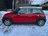 Begagnad Mini Cooper S 170 HK (125 kW) 2005 Halvkombi