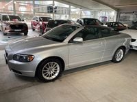 Begagnad Volvo C70 Momentum 220 HK (161 kW) 2006 Ljusgrå Cab