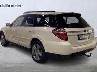 begagnad Subaru Outback 2.0D 4X4 150hk