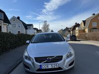 begagnad Volvo S60 D2 Momentum Euro 5