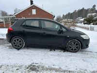 Begagnad Toyota Auris 126 HK (92 kW) 2007 Halvkombi