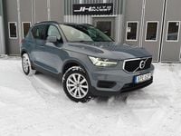 Begagnad Volvo XC40 129 HK (94 kW) 2022 Grå SUV