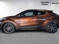 Begagnad Toyota C-HR Executive 124 HK (91 kW) 2017 Brun SUV