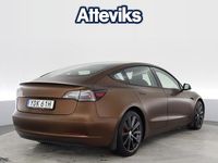 Begagnad Tesla Model 3 Performance 461 kW (627 HK) 2020 Brun Sedan
