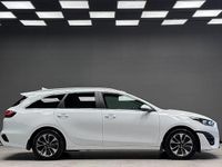 Begagnad Kia Ceed Sportswagon Advance 141 HK (103 kW) 2024 Vit Kombi