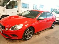 begagnad Volvo S60 D5 Momentum, R-Design. Nyservad 215hk