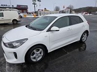 Begagnad Kia Rio 84 HK (61 kW) 2017
