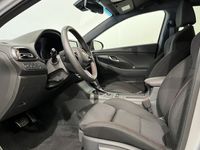 begagnad Hyundai i30 Kombi 1.5 T-GDI DCT 159hk