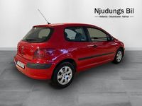 Begagnad Peugeot 307 109 HK (80 kW) 2002 Röd Halvkombi
