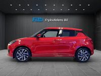 Begagnad Suzuki Swift 83 HK (61 kW) 2024 Röd Halvkombi