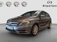 Begagnad Mercedes B180 109 HK (80 kW) 2014 Mörkgrå Minibuss