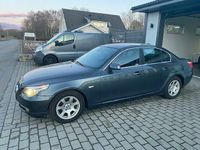 Begagnad BMW 523 190 HK (139 kW) 2008 Grå Sedan