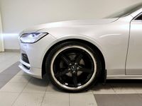 Begagnad Volvo V90 Momentum 150 HK (110 kW) 2020 Silver Kombi