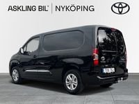 begagnad Toyota Proace Professional City Long Electric 50 kWh 2023, Minibuss