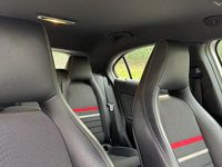 Begagnad Mercedes A180 122 HK (89 kW) 2014