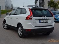 Begagnad Volvo XC60 Momentum 163 HK (119 kW) 2012 Vit SUV