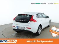 Begagnad Volvo V40 Kinetic 121 HK (88 kW) 2017 Vit Halvkombi