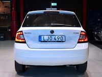 begagnad Skoda Fabia 1.4 TDI Ambiente paket Moms Leasing S+V däck