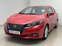Begagnad Nissan Leaf 360º 110 kW (150 HK) 2023 Röd Halvkombi