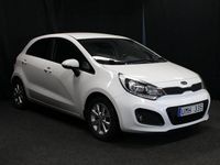 Begagnad Kia Rio 90 HK (66 kW) 2012 Vit Halvkombi