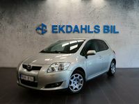 Begagnad Toyota Auris 127 HK (93 kW) 2008 Silver Halvkombi