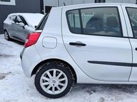 Begagnad Renault Clio R.S. 98 HK (72 kW) 2006 Ljusgrå Halvkombi