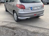 begagnad Peugeot 206 5-dörrar 1.6 XT Euro 4