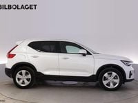 Begagnad Volvo XC40 Core 197 HK (144 kW) 2023 Vit SUV