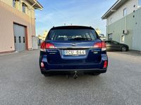begagnad Subaru Outback 2.5 CNG 4WD Lineartronic Euro 5