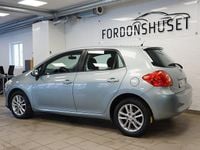 Begagnad Toyota Auris 132 HK (97 kW) 2009 Grå Halvkombi