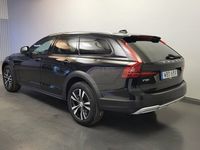 begagnad Volvo V90 CC B5 AWD Bensin Core 2024, Kombi