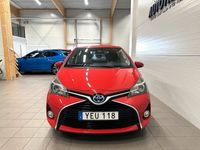 begagnad Toyota Yaris Hybrid e-CVT 101HK Active Euro 6/ M-Värmare