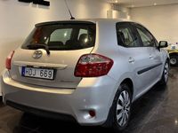 begagnad Toyota Auris 5-dörrar 1.4 D-4D 2011, Halvkombi