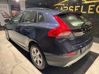 Begagnad Volvo V40 CC Summum 177 HK (130 kW) 2014 Blå Kombi