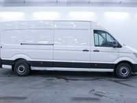 begagnad VW Crafter 35 2.0 TDI Skåp 177hk aut Drag + Värmare