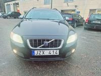 Begagnad Volvo V70 Momentum 200 HK (147 kW) 2009 Svart Kombi