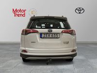 begagnad Toyota RAV4 Hybrid E-FOUR Lågmilare!